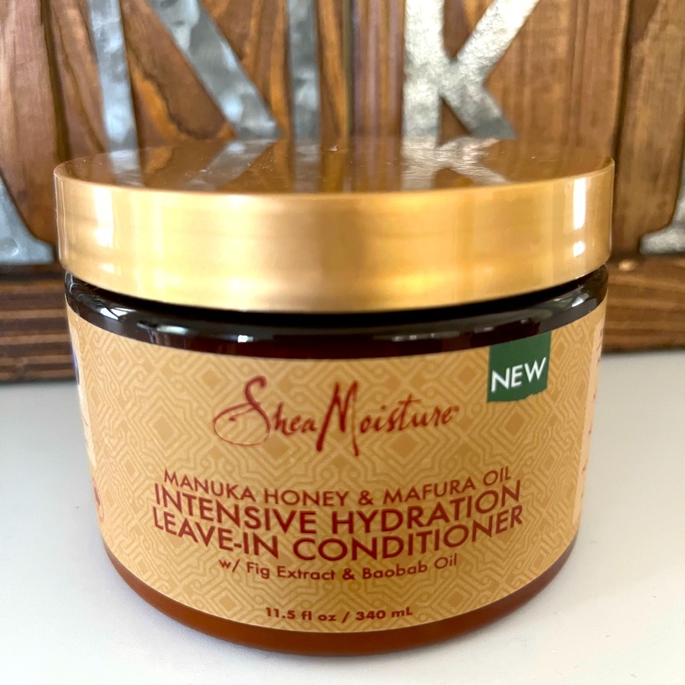 SHEA MOISTURE HAIR LEAVE IN CONDITIONER